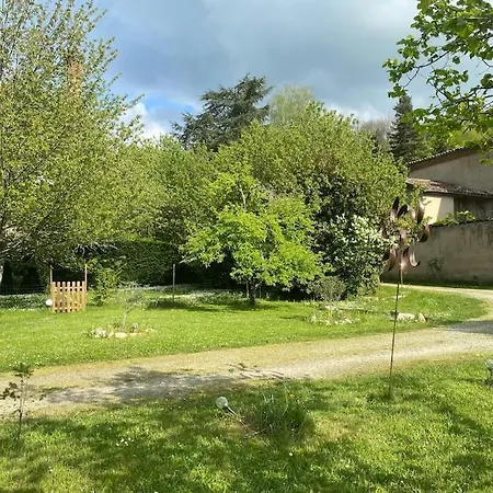 Vakantiehuis Maison 6 Places, En Plein Coeur De L'ariege, Proche Et Nature *