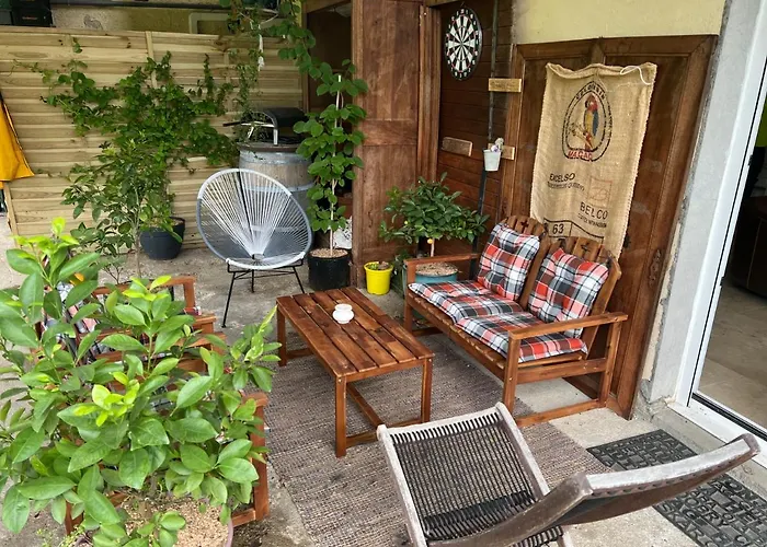 Casa de Férias Maison 6 Places, En Plein Coeur De L'ariege, Proche Et Nature *